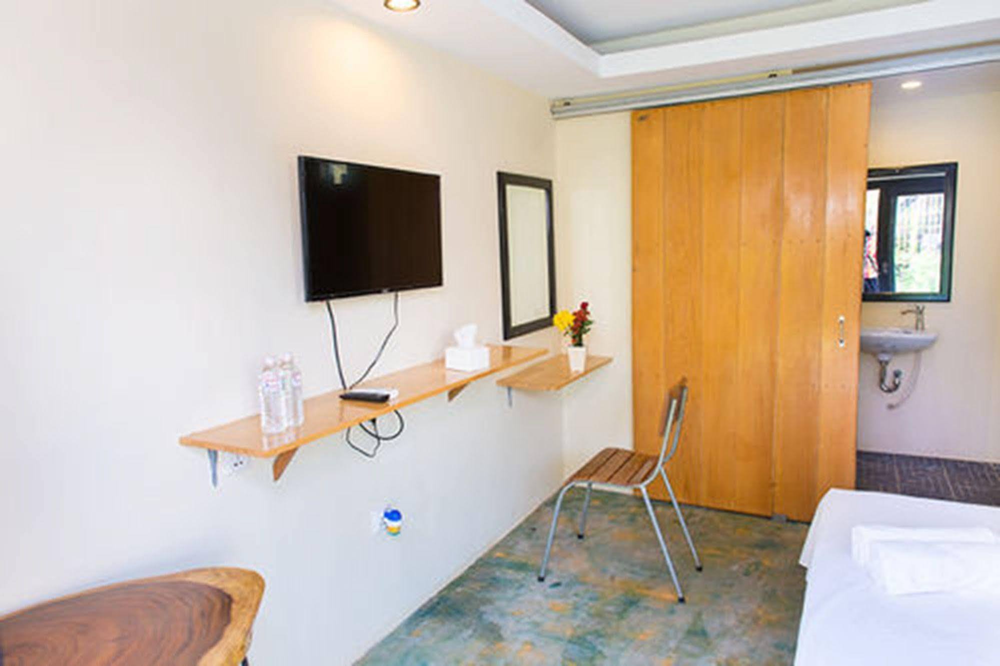 Day Day Inn Сиемрип Экстерьер фото